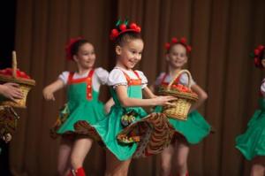 народный танец для детей в марьино